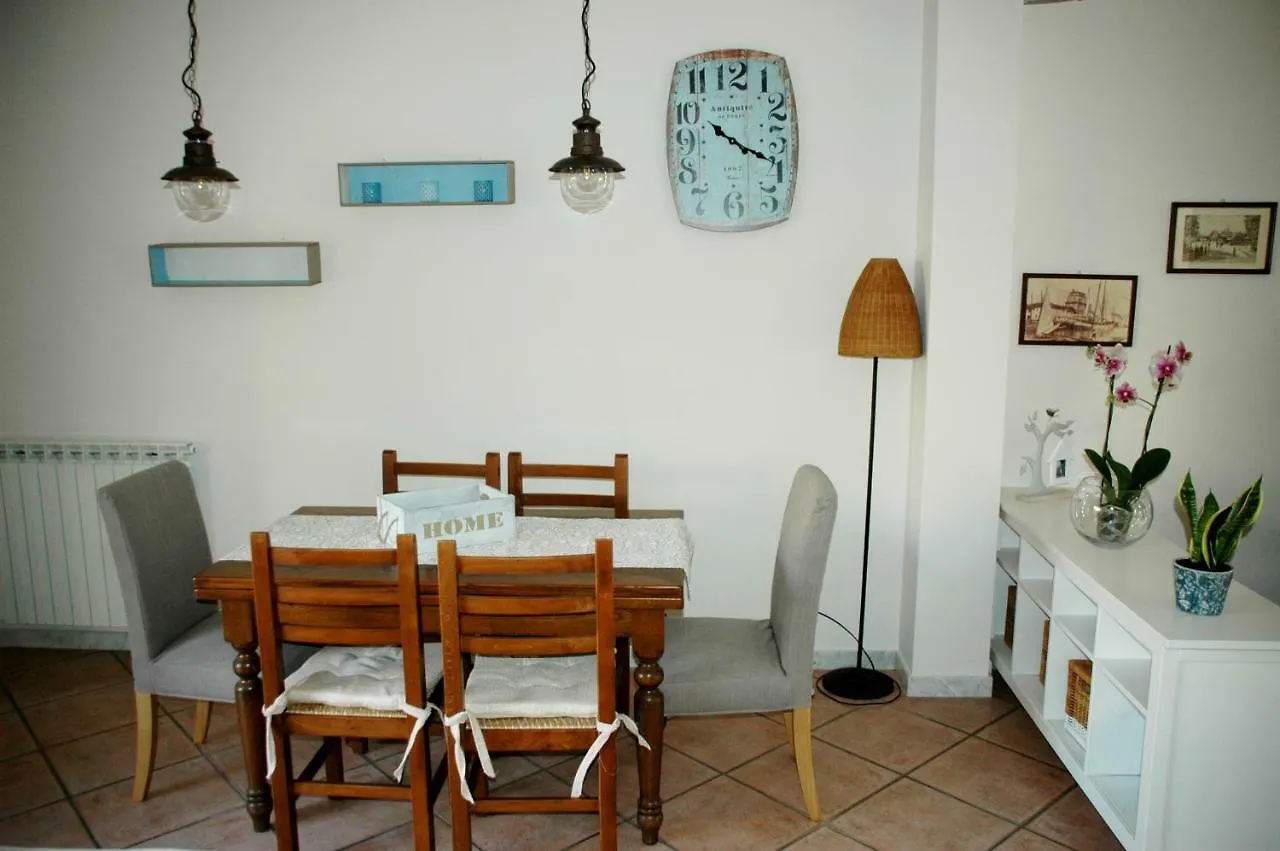 Casa Mario Dei Pini Villa Viareggio